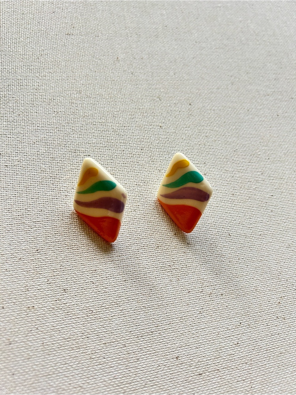 Multicolor Wavy Stripe Diamond Stud Earrings